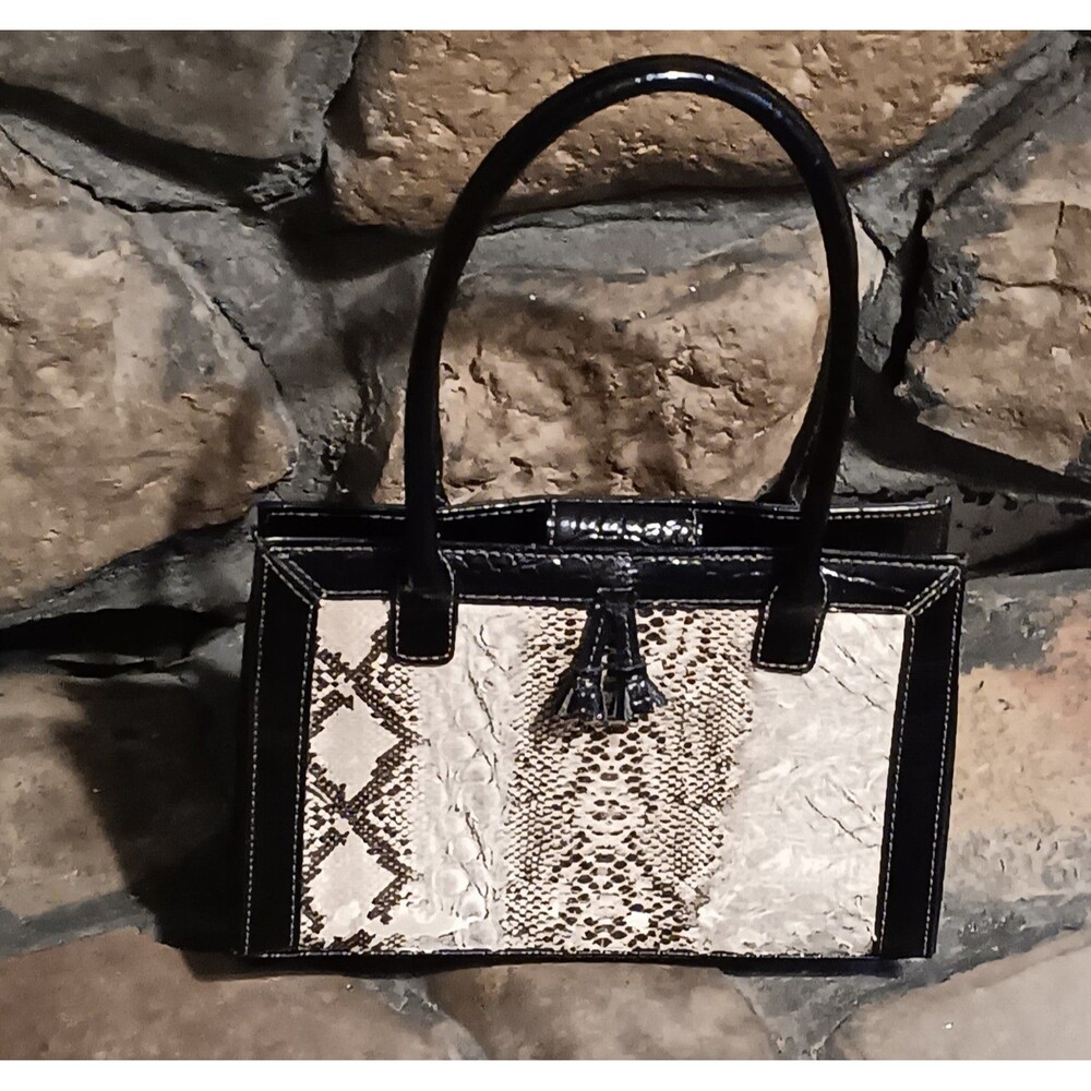 Purse - Picture 2 of 2